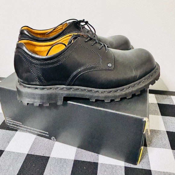 Martens Made in England Black Vintage 90's, Black Leather Shoes, Size 11 - Picture 4 of 11